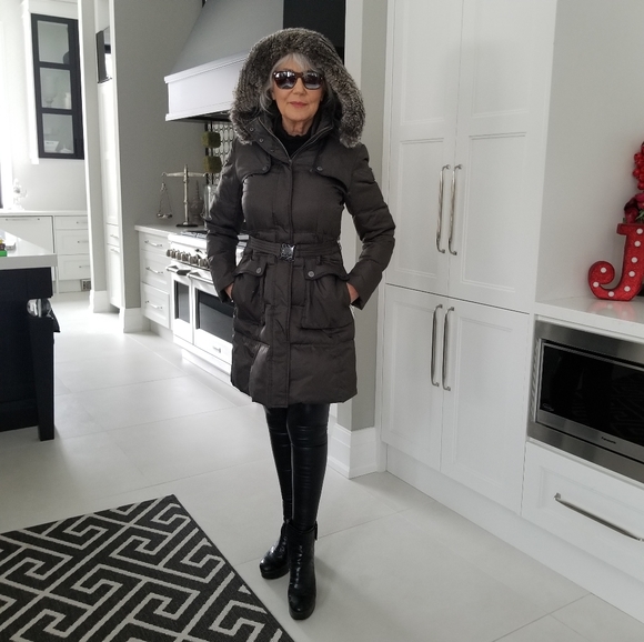 Vince Camuto Jackets & Blazers - Vince Camuto coat Small